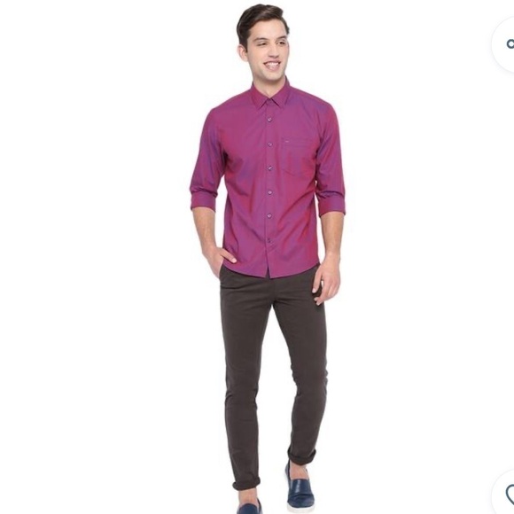 Guess 17 3/4” Size Small Slim Fit Tailored Mens Shirt - Picture 12 of 14